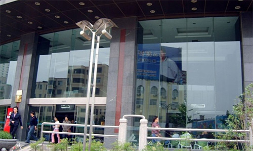 吊掛式玻璃幕墻 吊掛式玻璃幕墻